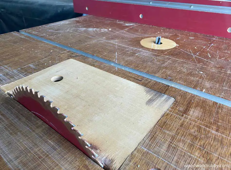 Table saw router